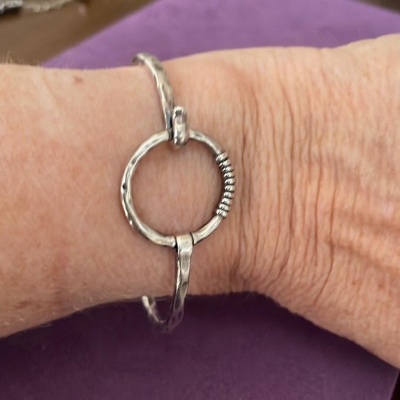 Grace & Heart .925 Sterling Silver Bracelet - Picture 2 of 4